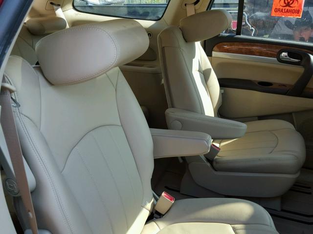 5GAKRCED5BJ348001 - 2011 BUICK ENCLAVE MAROON photo 6