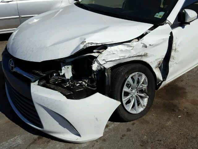 4T4BF1FK7FR485830 - 2015 TOYOTA CAMRY LE WHITE photo 9