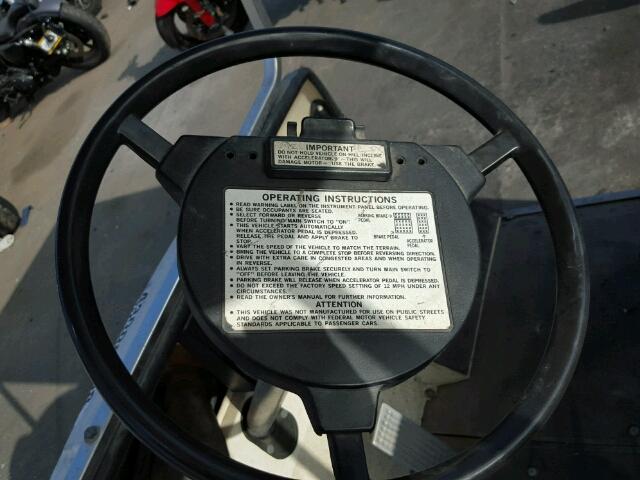 JH7001029 - 2005 YAMAHA GOLF CART WHITE photo 8