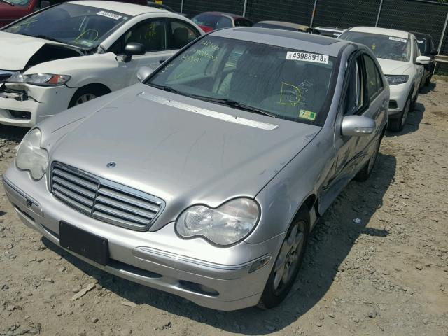 WDBRF81J23F406907 - 2003 MERCEDES-BENZ C 240 4MAT SILVER photo 2