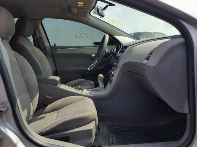 1G1ZC5E07A4103391 - 2010 CHEVROLET MALIBU 1LT 银色 照片 5