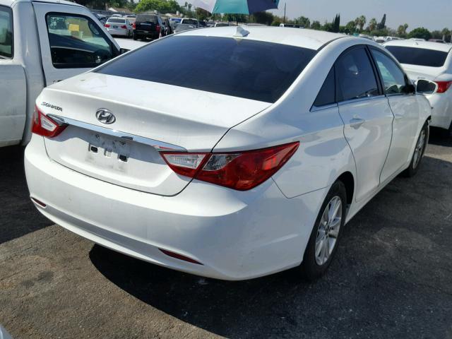 5NPEB4AC5DH717535 - 2013 HYUNDAI SONATA GLS WHITE photo 4