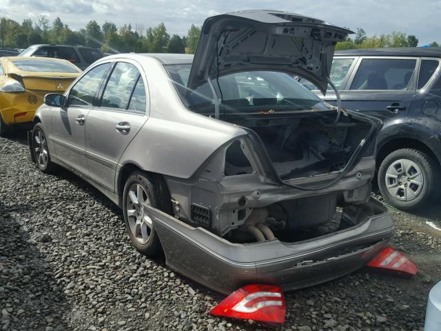 WDBRF92H17F843711 - 2007 MERCEDES-BENZ C 280 4MAT GOLD photo 3