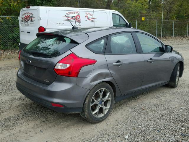 1FADP3K2XEL223039 - 2014 FORD FOCUS SE GRAY photo 4