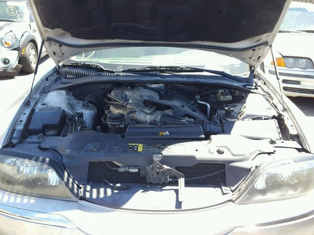 1LNHM86S84Y679064 - 2004 LINCOLN LS 银色 照片 7