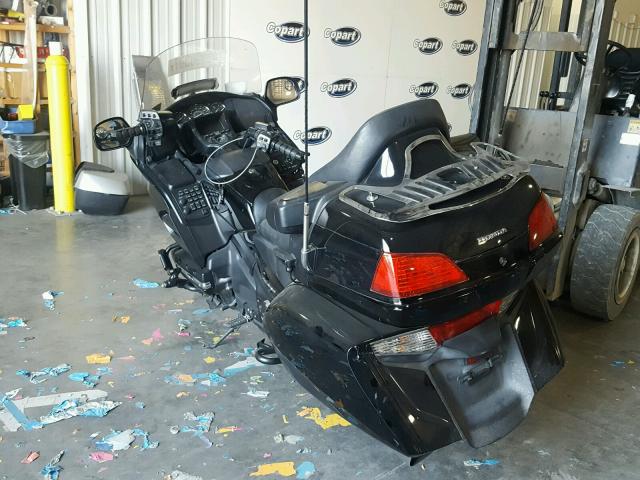 JH2SC68Y4EK000048 - 2014 HONDA GL1800 L BLACK photo 3