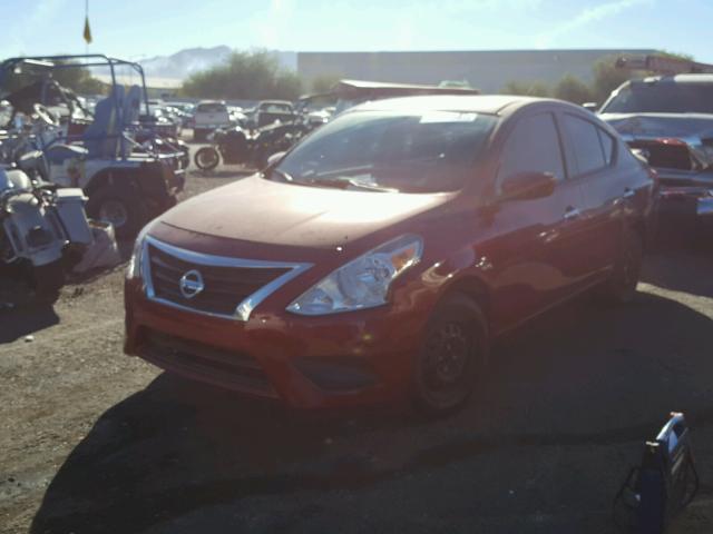 3N1CN7AP8FL928978 - 2015 NISSAN VERSA S RED photo 2