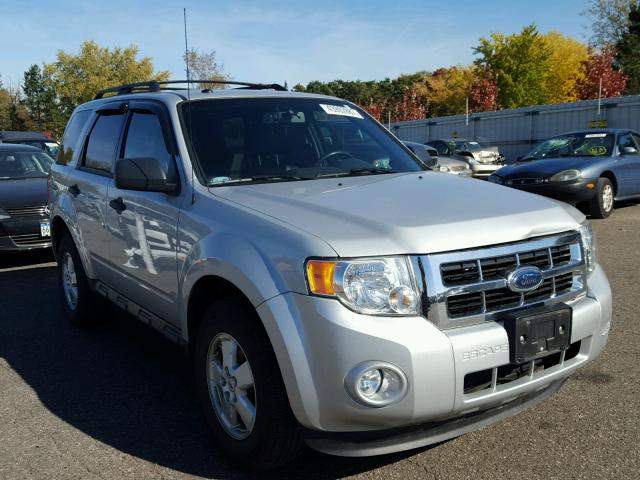 1FMCU03789KC65790 - 2009 FORD ESCAPE XLT GRAY photo 1