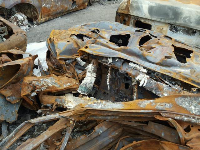 4T1BF1FK9HU737641 - 2017 TOYOTA CAMRY LE დამწვარი ფოტო 8