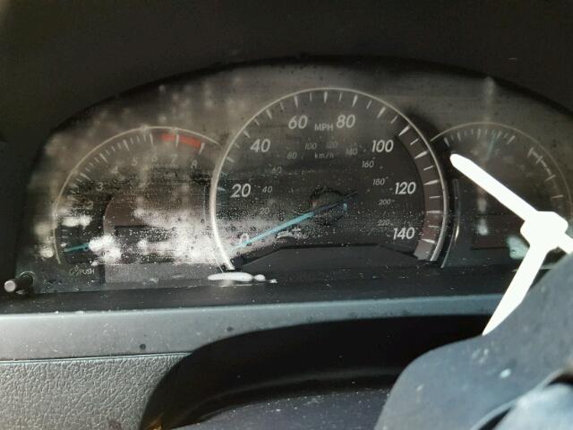 4T1BF1FK4FU487688 - 2015 TOYOTA CAMRY LE ნაცრისფერი ფოტო 8