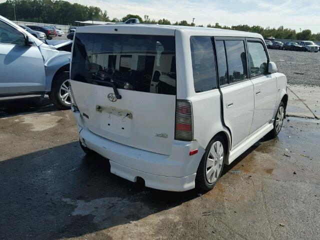 JTLKT324564094125 - 2006 TOYOTA SCION XB WHITE photo 4