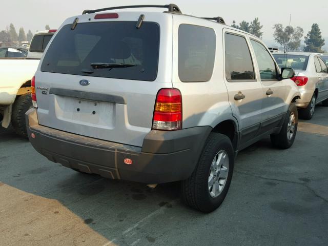 1FMCU03Z57KC00023 - 2007 FORD ESCAPE XLT GRAY photo 4