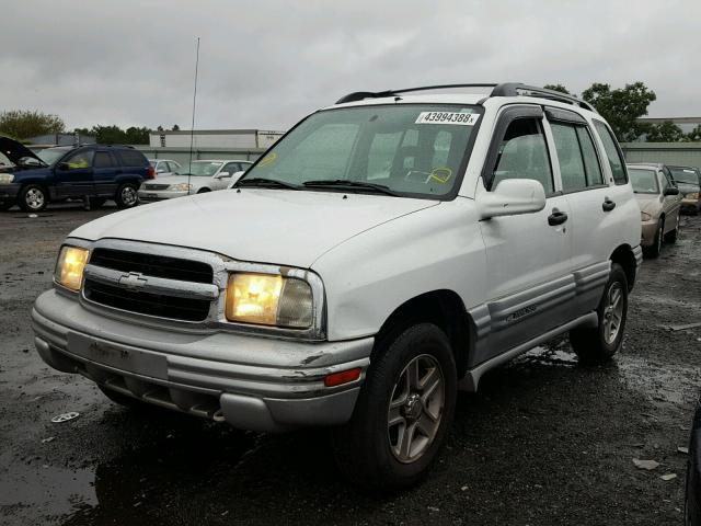 2CNBJ634426917343 - 2002 CHEVROLET TRACKER LT WHITE photo 2