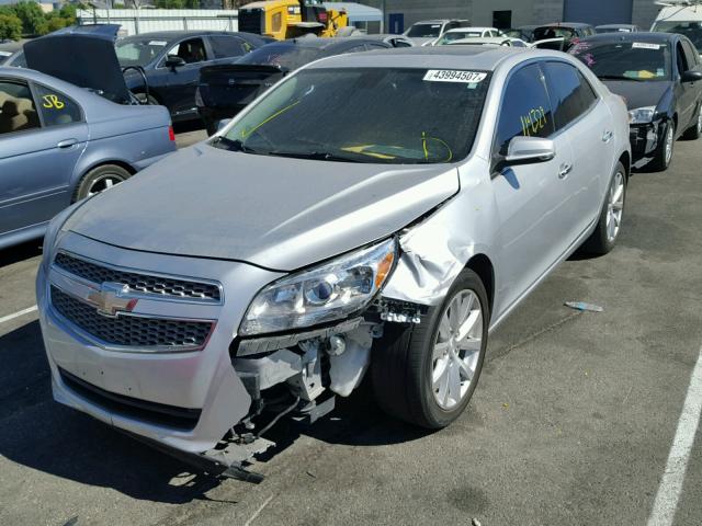 1G11H5SA0DF245778 - 2013 CHEVROLET MALIBU LTZ SILVER photo 2