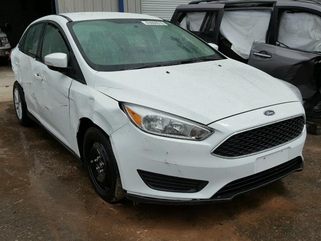 1FADP3F26HL304859 - 2017 FORD FOCUS WHITE photo 1