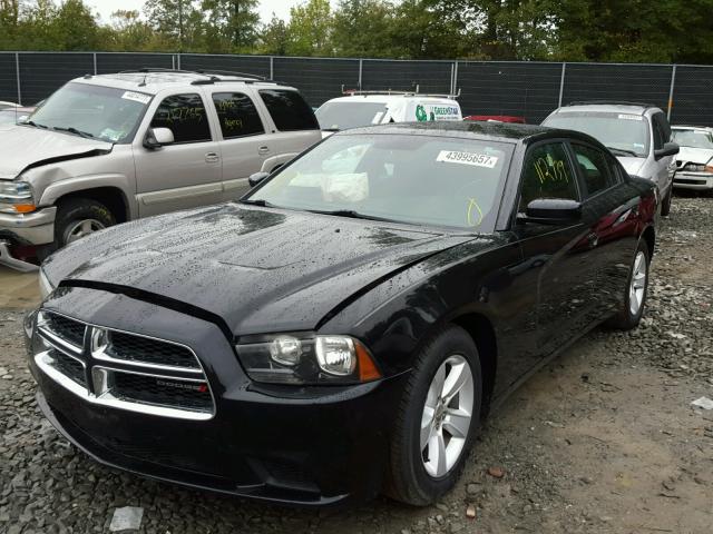 2C3CDXBGXCH202207 - 2012 DODGE CHARGER SE BLACK photo 2