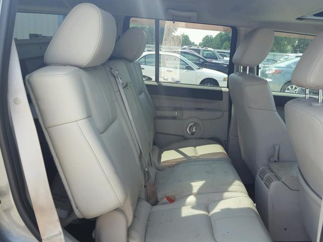 1J8HH58P07C631231 - 2007 JEEP COMMANDER GRAY photo 6