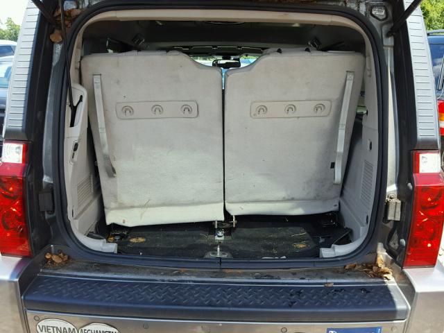 1J8HH58P07C631231 - 2007 JEEP COMMANDER GRAY photo 9