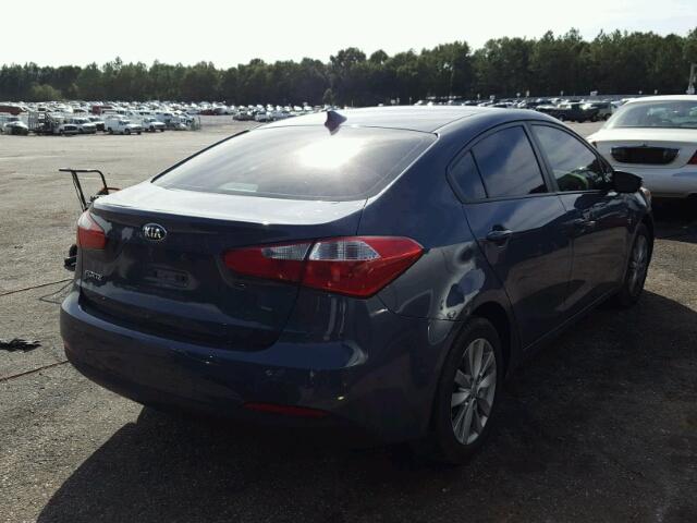 KNAFX4A60E5080391 - 2014 KIA FORTE LX GRAY photo 4