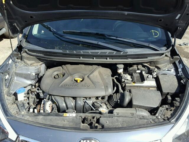 KNAFX4A60E5080391 - 2014 KIA FORTE LX GRAY photo 7