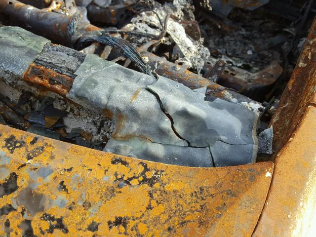 JTDBE30K420041456 - 2002 TOYOTA CAMRY LE დამწვარი ფოტო 10