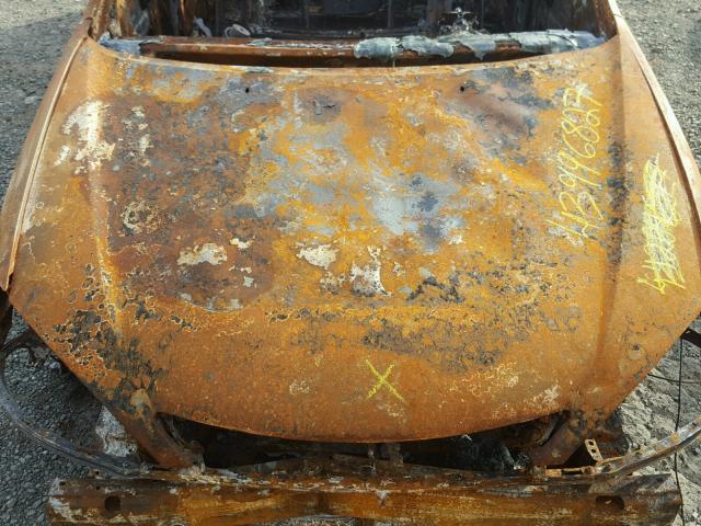 JTDBE30K420041456 - 2002 TOYOTA CAMRY LE დამწვარი ფოტო 7