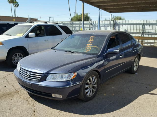 KMHFC46F97A171625 - 2007 HYUNDAI AZERA SE BLUE photo 2