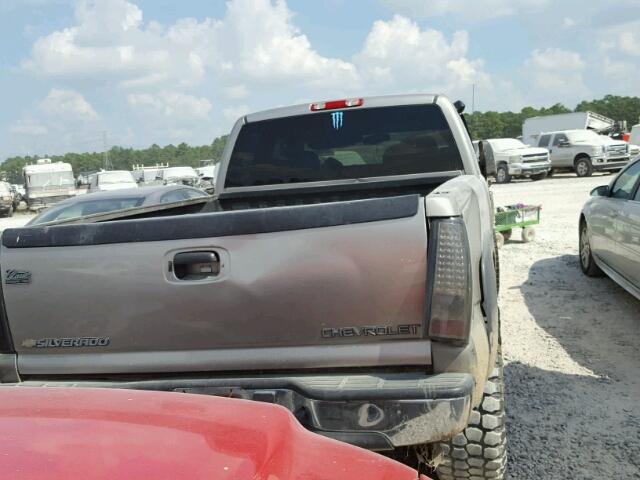 2GCEK19T721159141 - 2002 CHEVROLET SILVERADO GRAY photo 10