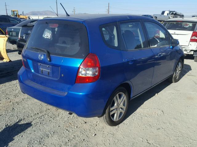 JHMGD38487S066448 - 2007 HONDA FIT BLUE photo 4