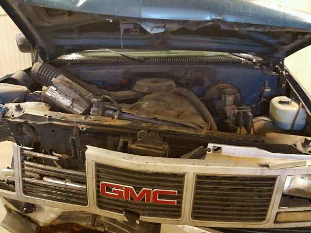 1GTDC14Z4NE527122 - 1992 GMC SIERRA BLUE photo 7