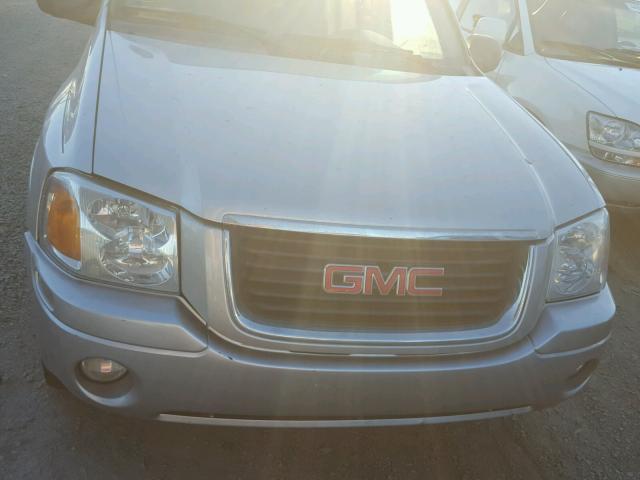 1GKDS13S342442221 - 2004 GMC ENVOY SILVER photo 9