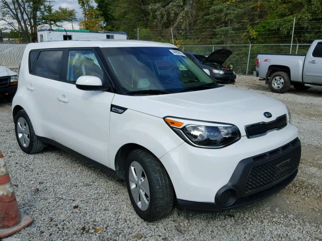 KNDJN2A28G7253277 - 2016 KIA SOUL WHITE photo 1