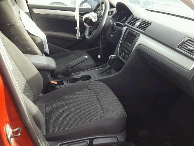 1VWAT7A32GC038316 - 2016 VOLKSWAGEN PASSAT S წითელი ფოტო 5