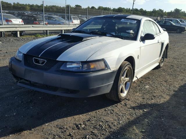 1FAFP40473F389355 - 2003 FORD MUSTANG WHITE photo 2