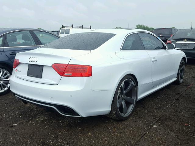 WUAC6AFR3EA901620 - 2014 AUDI RS5 WHITE photo 4