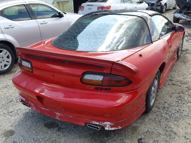 2G1FP22G1W2124662 - 1998 CHEVROLET CAMARO Z28 RED photo 4