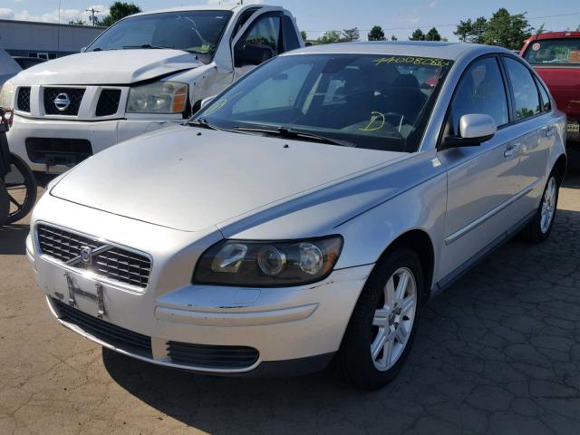 YV1MS382872283128 - 2007 VOLVO S40 2.4I SILVER photo 2