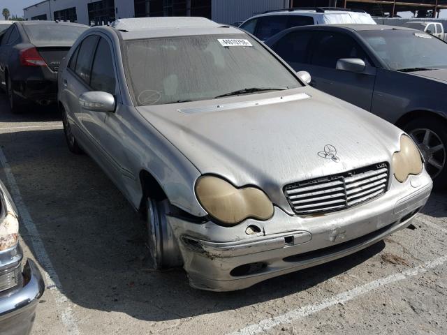 WDBRF61JX2E006439 - 2002 MERCEDES-BENZ C 240 SILVER photo 1