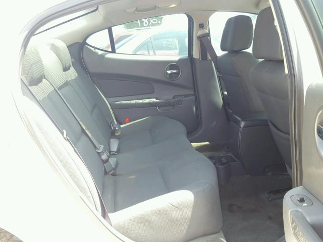 2G2WP522151170157 - 2005 PONTIAC GRAND PRIX WHITE photo 6