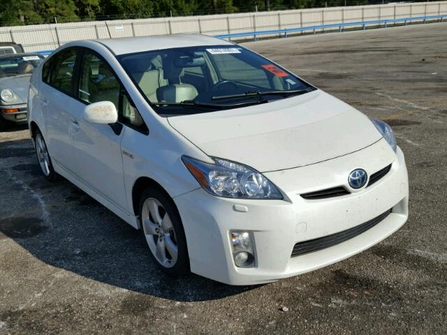 JTDKN3DU7B1365524 - 2011 TOYOTA PRIUS WHITE photo 1