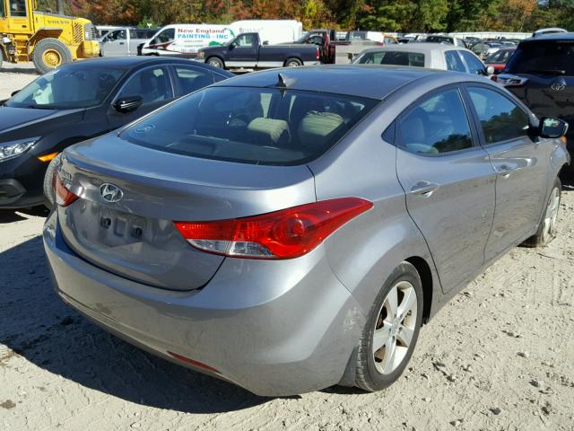 KMHDH4AE8DU498146 - 2013 HYUNDAI ELANTRA GRAY photo 4