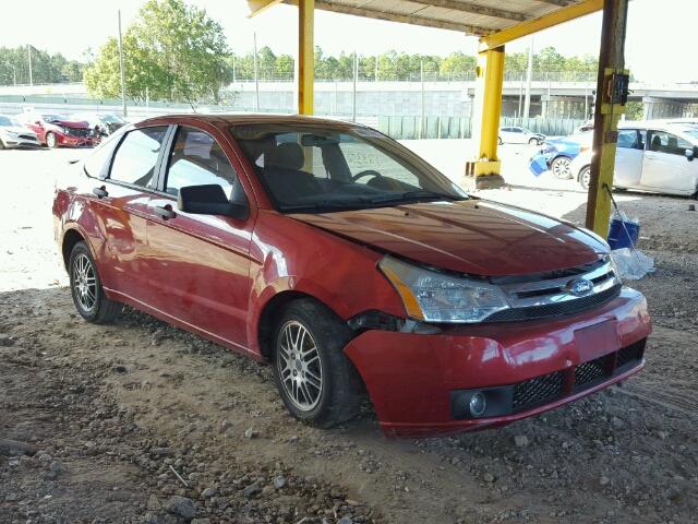 1FAHP3FN5BW150601 - 2011 FORD FOCUS SE RED photo 1