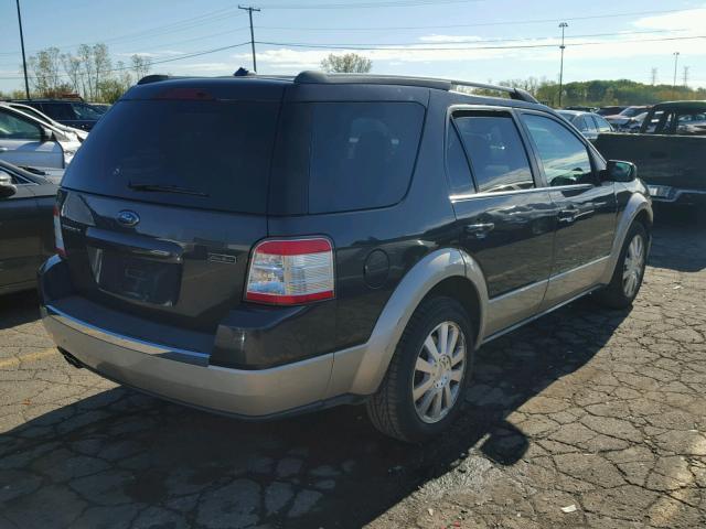 1FMDK07W38GA18755 - 2008 FORD TAURUS X GRAY photo 4