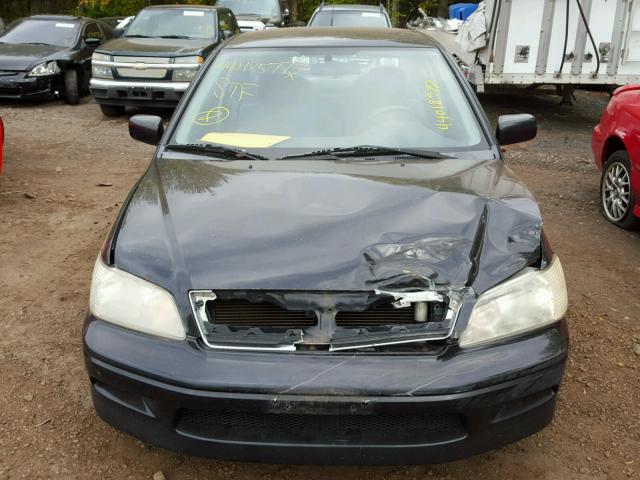 JA3AJ26E03U008000 - 2003 MITSUBISHI LANCER BLACK photo 9