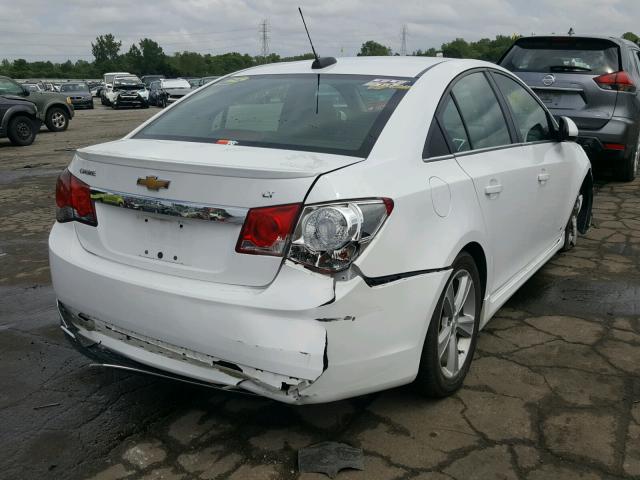 1G1PE5SB9F7125356 - 2015 CHEVROLET CRUZE LT WHITE photo 4