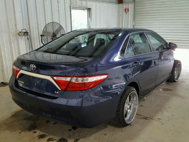 4T4BF1FK7GR557871 - 2016 TOYOTA CAMRY LE BLUE photo 4