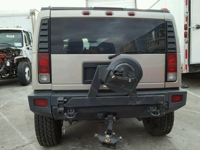 5GRGN23U87H102523 - 2007 HUMMER H2 BROWN photo 10