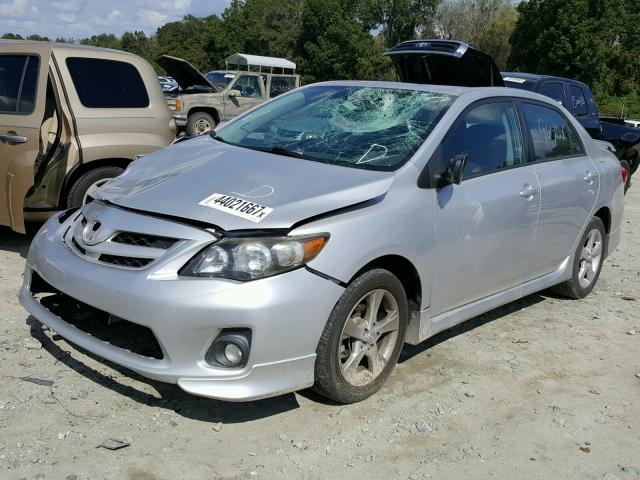 2T1BU4EE3BC704520 - 2011 TOYOTA COROLLA BA SILVER photo 2