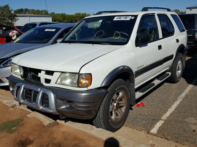 4S2DM58W134311658 - 2003 ISUZU RODEO S WHITE photo 2