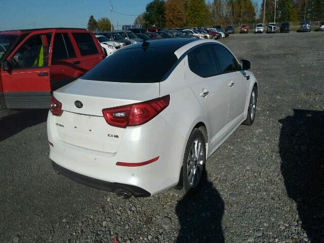 KNAGN4A73F5566441 - 2015 KIA OPTIMA EX WHITE photo 4